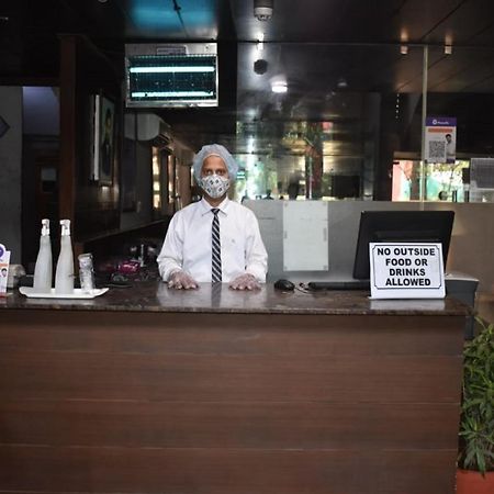 Hotel Aravali Heights Alwar Exteriör bild